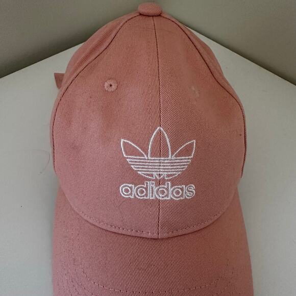 NWOT Women’s Adidas Coral Peach Adjustable Baseball Cap - Picture 2 of 4